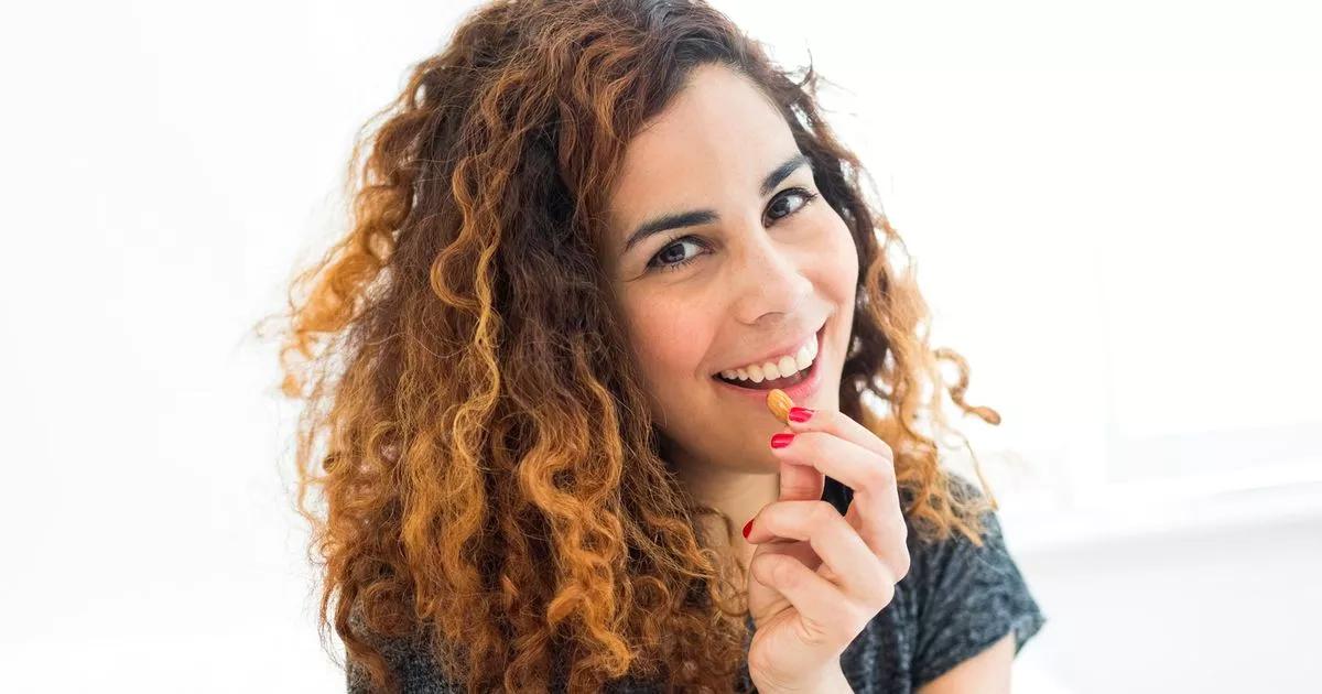 'Simple' 12 o'clock habit lowers dementia risk, says doctor - Surrey Live