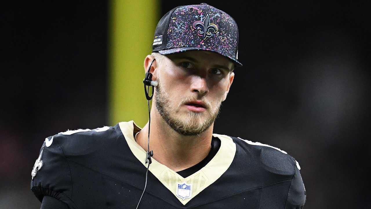 Saints' Kellen Moore on Tyler Shough's first start: 'We're not looking back'